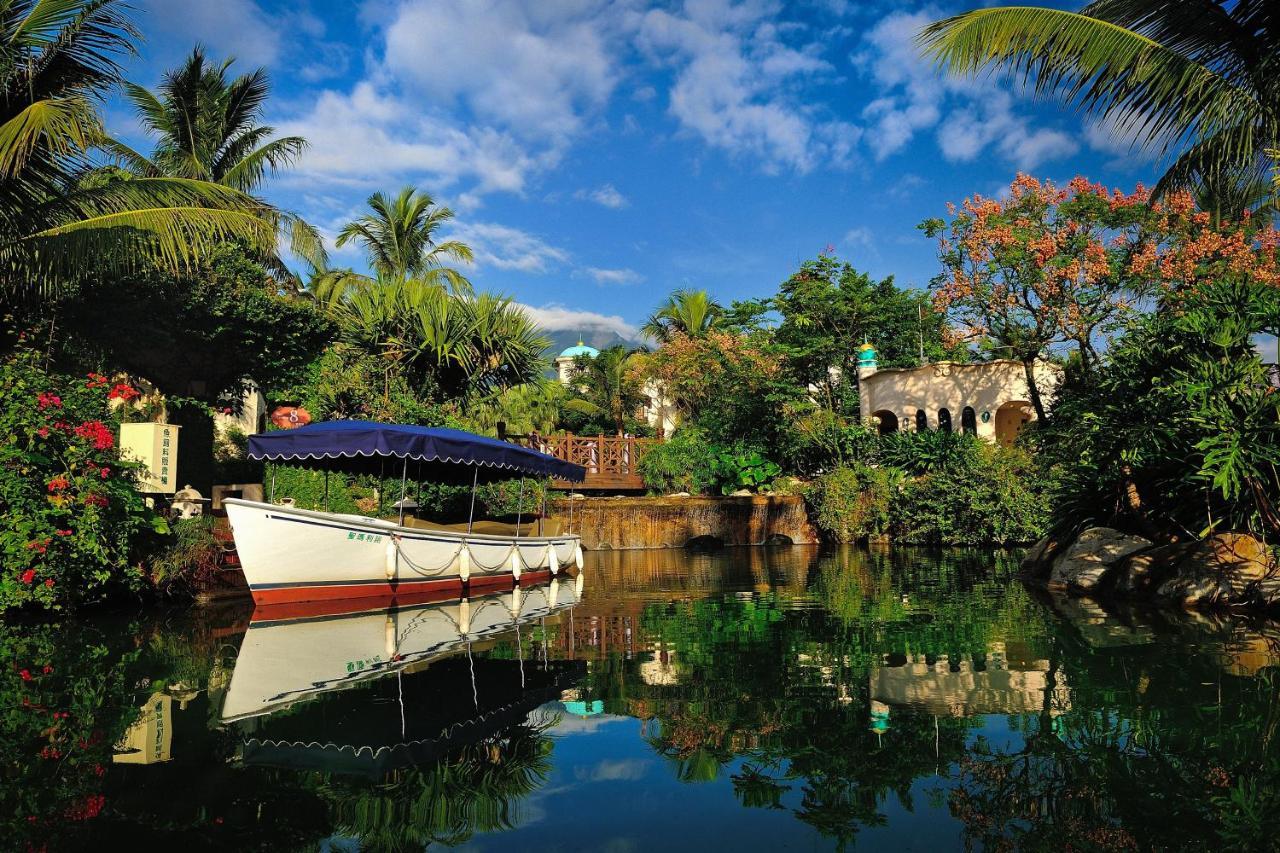 Promisedland Resort & Lagoon Shoufeng Exterior photo